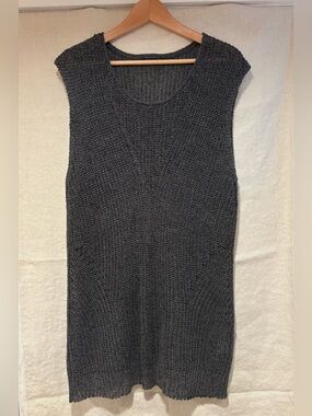 EILEEN FISHER textured sleeveless  tunic sweater, EUC
